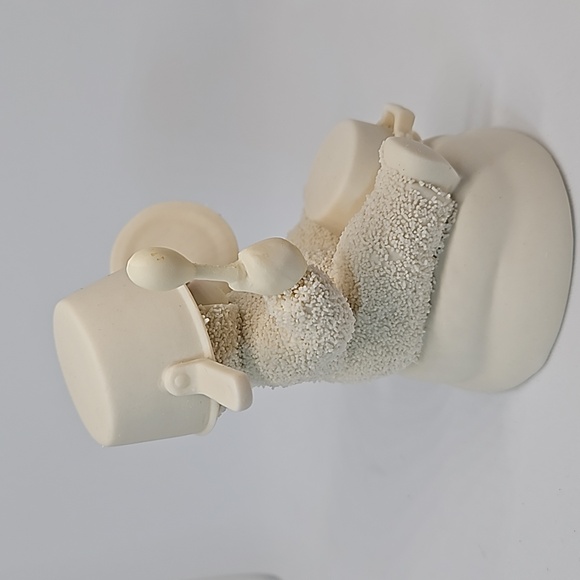 Dept 56 Snowbabies 2002 Stirring Up Trouble 56.69323 Winter Wonderland Christmas - Picture 4 of 11